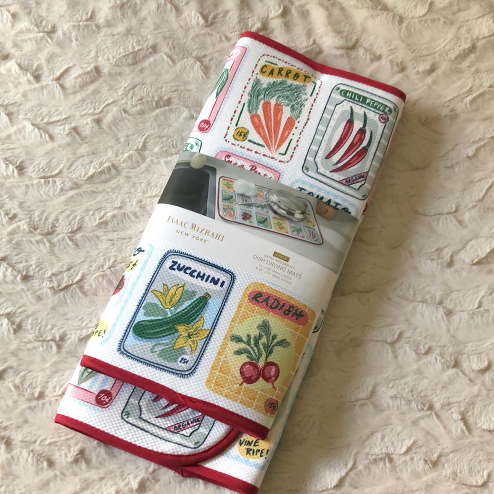Isaac Mizrahi Kitchen Vegetable Print Drying Mats